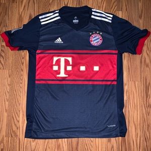 2017/18 Bayern Munich Away Jersey